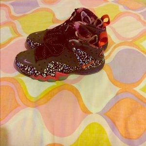 Barkley foamposite sz 9.5